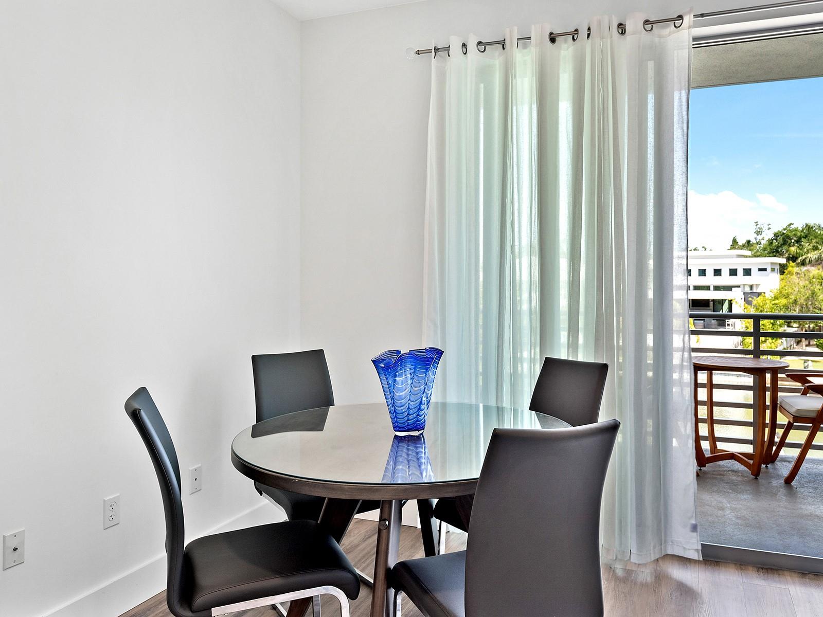 THE STRAND - Residential