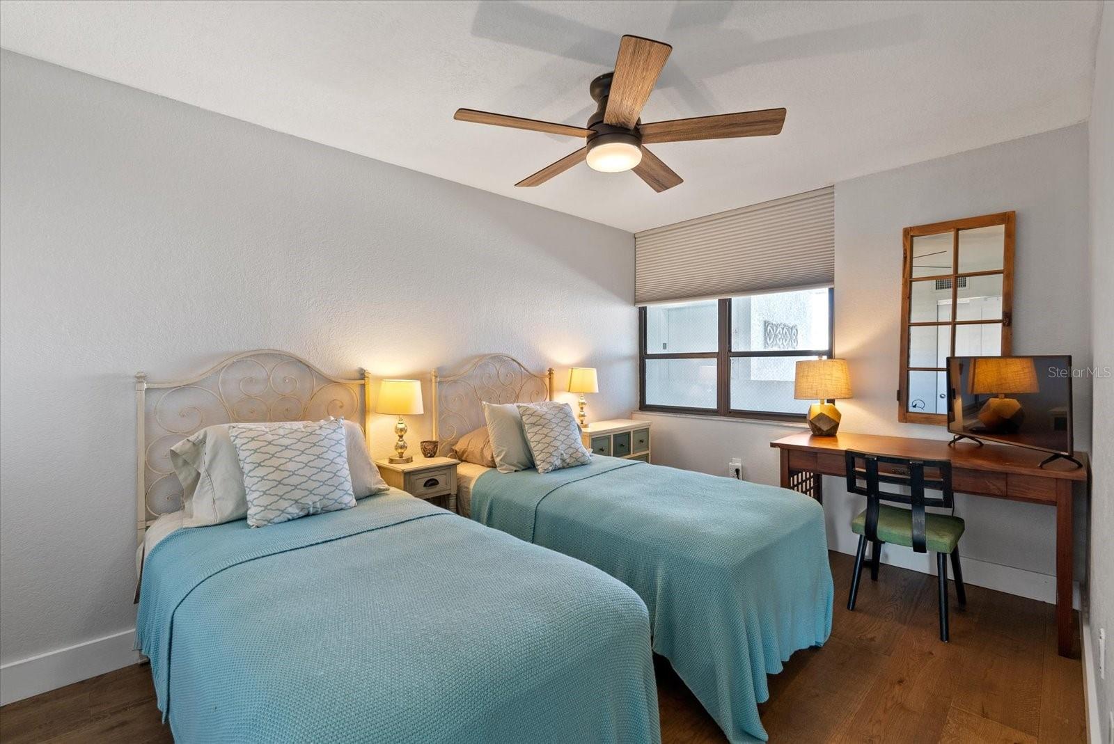 HEMINGWAY CONDO THE - Residential