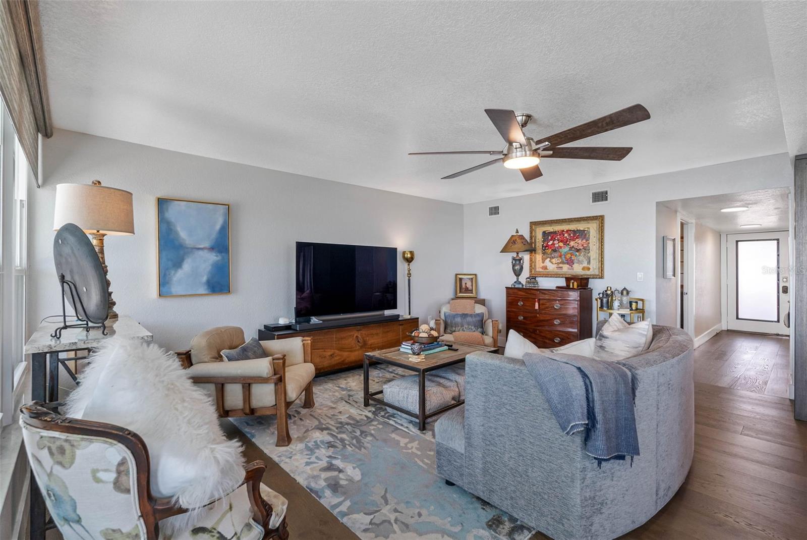 HEMINGWAY CONDO THE - Residential