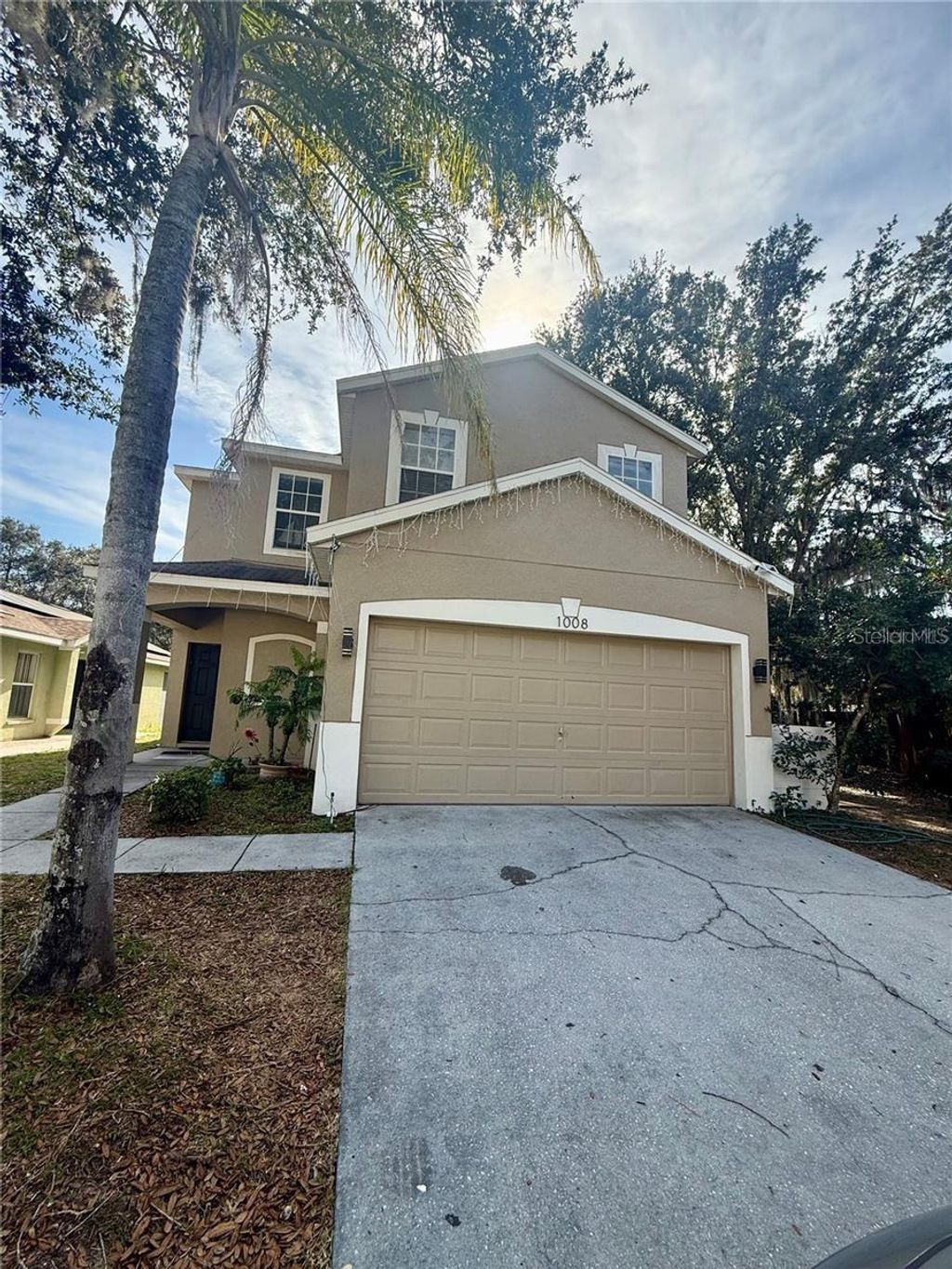 Photo of 1008 Royal Ridge Drive, Davenport, FL 33896 (MLS # S5143349)