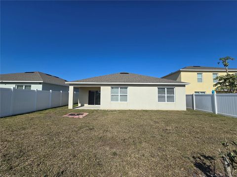 A home in WINTER HAVEN