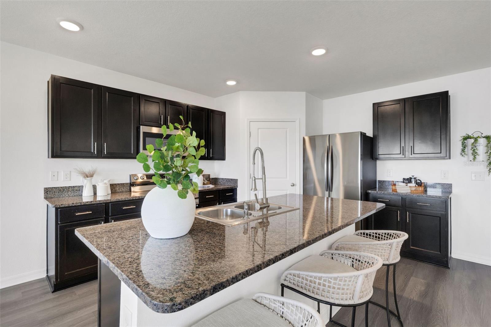 DEL TIERRA PH IV-B & IV-C - Residential