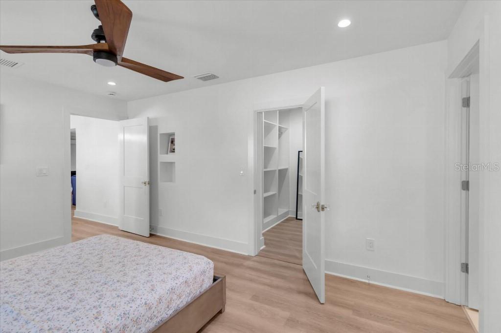 INDIAN ROCKS HIGHLANDS - Residential