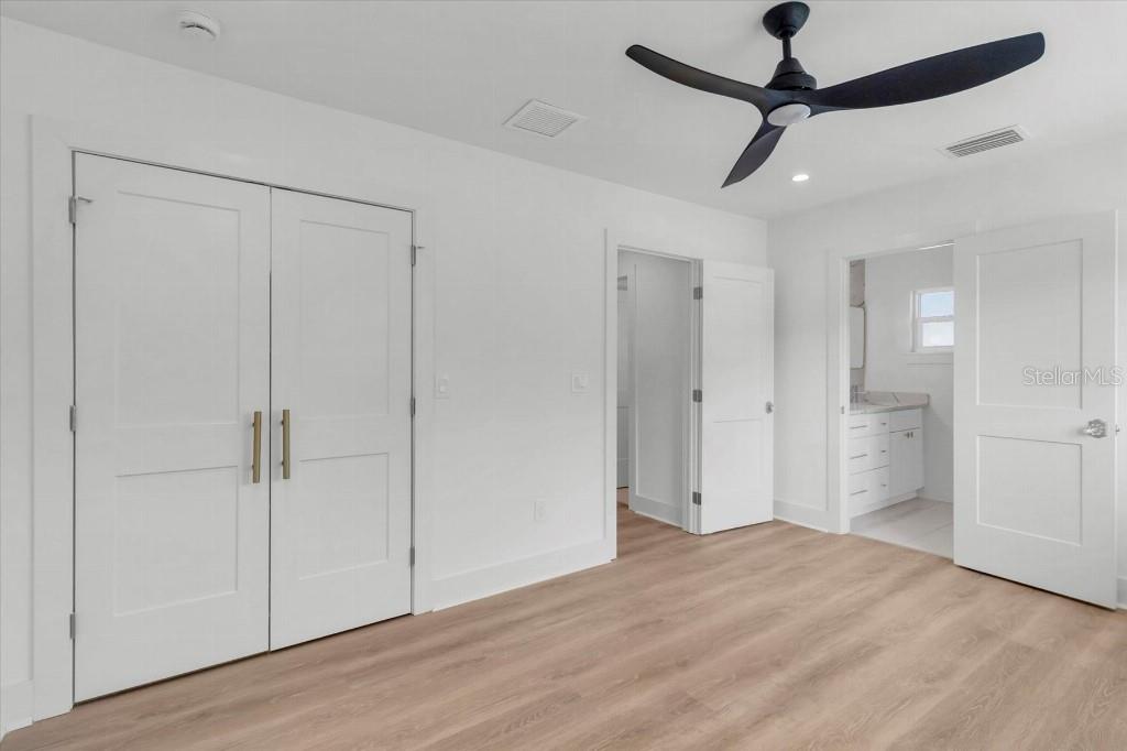 INDIAN ROCKS HIGHLANDS - Residential