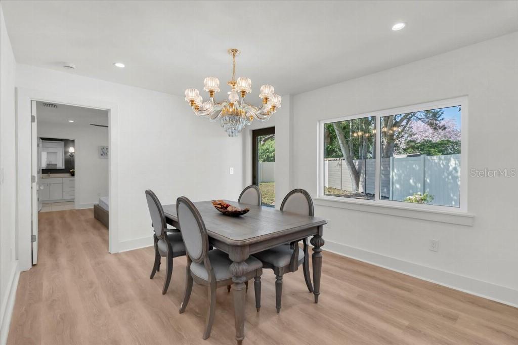 INDIAN ROCKS HIGHLANDS - Residential