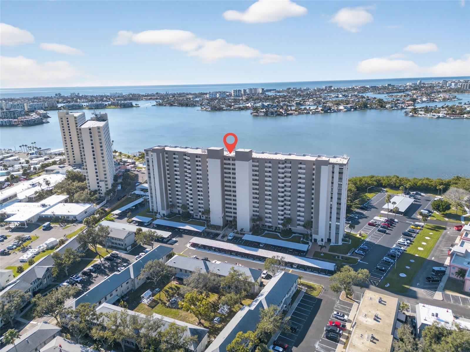 CHATEAU TOWER CONDO - Residential