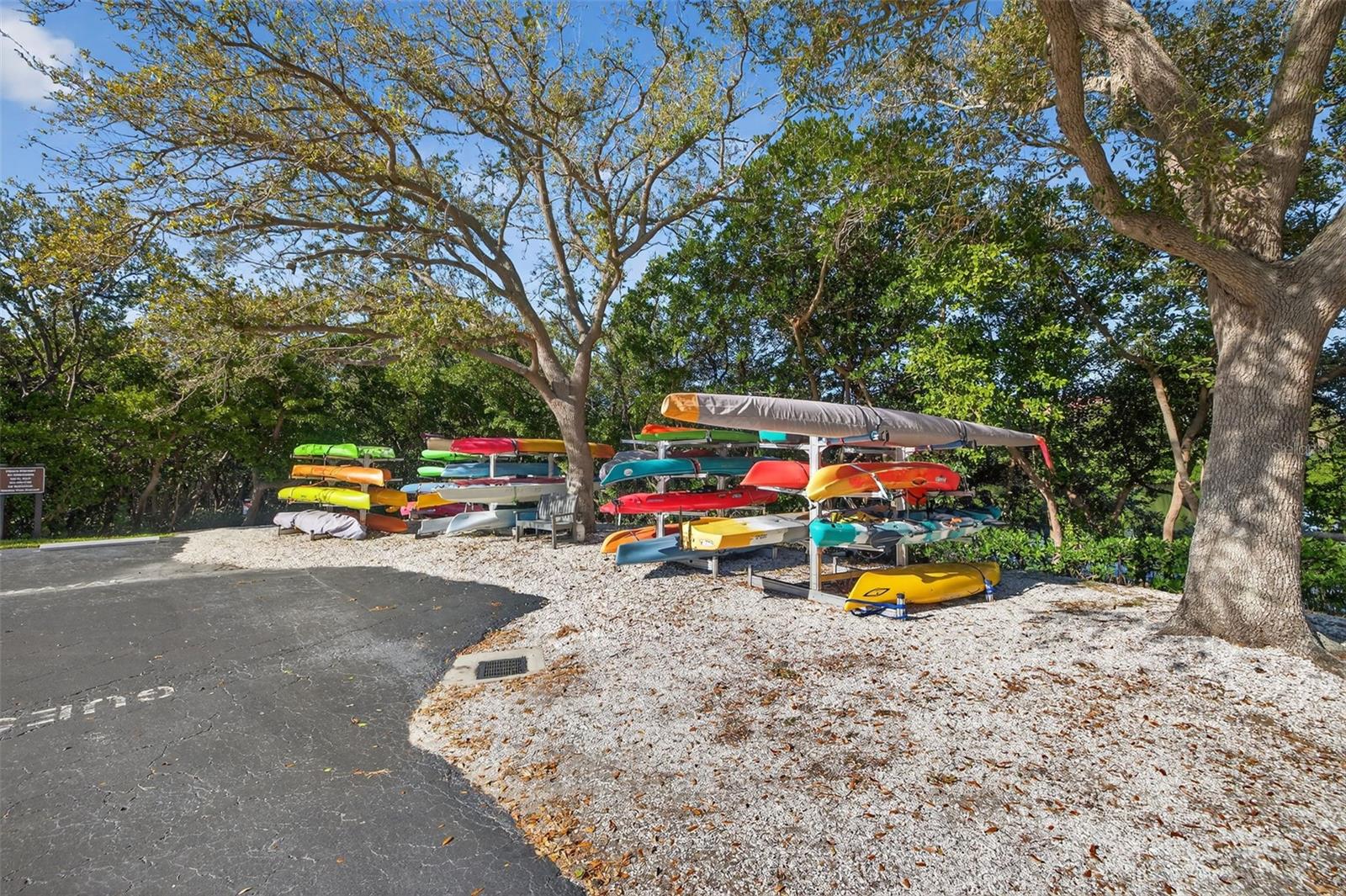 CHATEAU TOWER CONDO - Residential