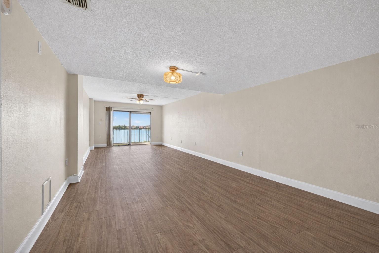 CHATEAU TOWER CONDO - Residential