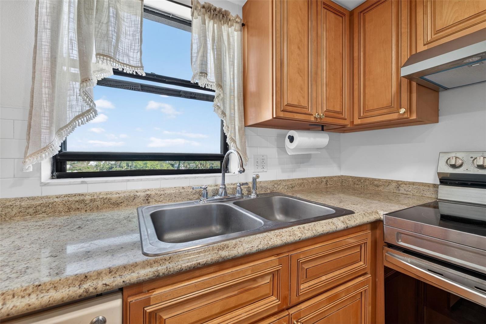 CHATEAU TOWER CONDO - Residential