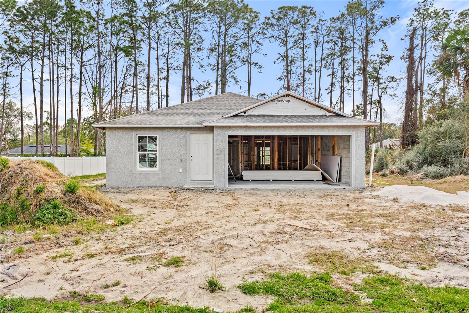 91 PICKERING DRIVE
