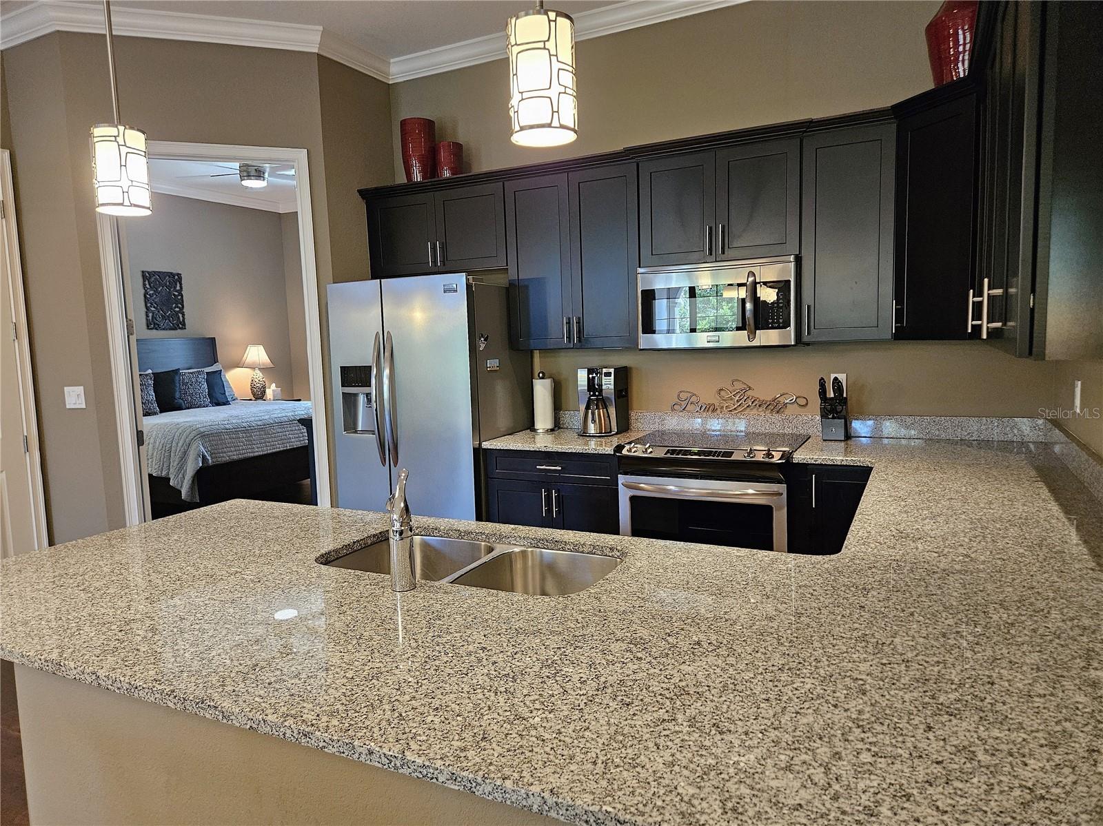 ISLAND COURT VENICE - Residential Lease