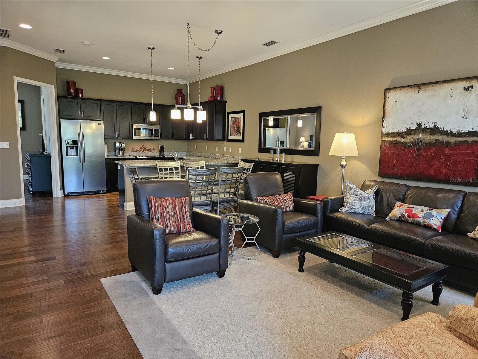ISLAND COURT VENICE - Residential Lease