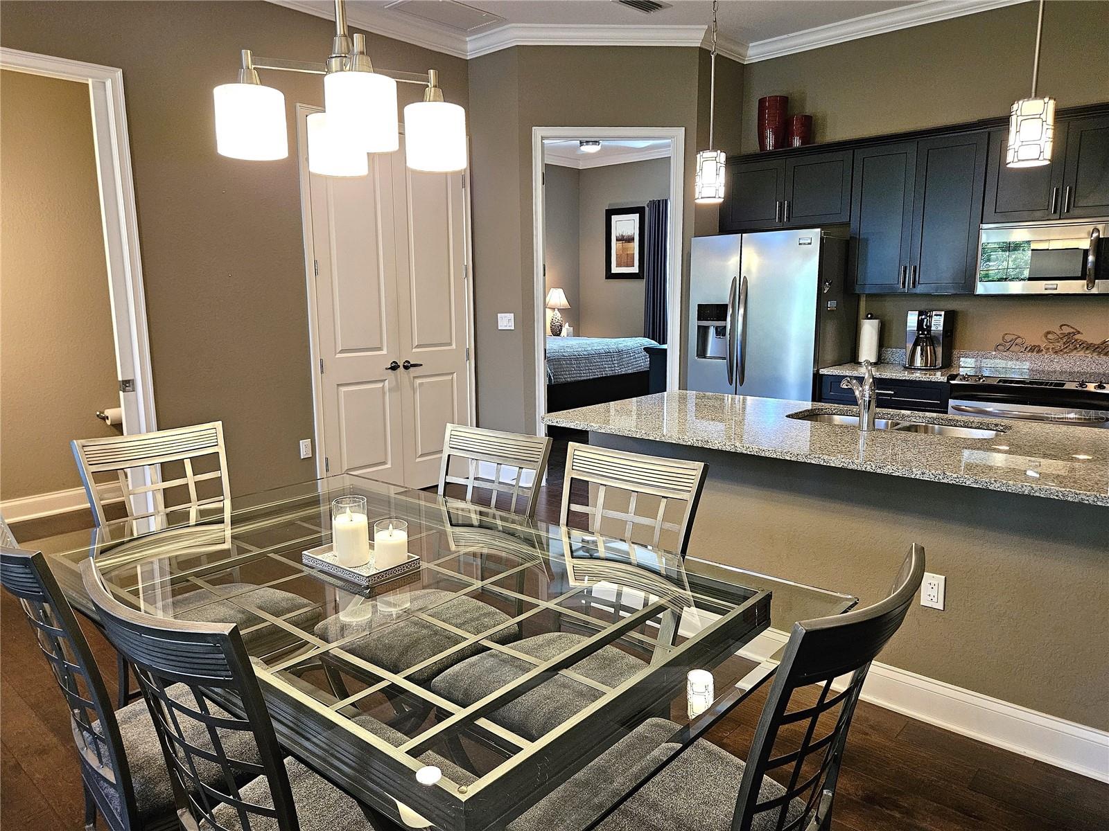 ISLAND COURT VENICE - Residential Lease