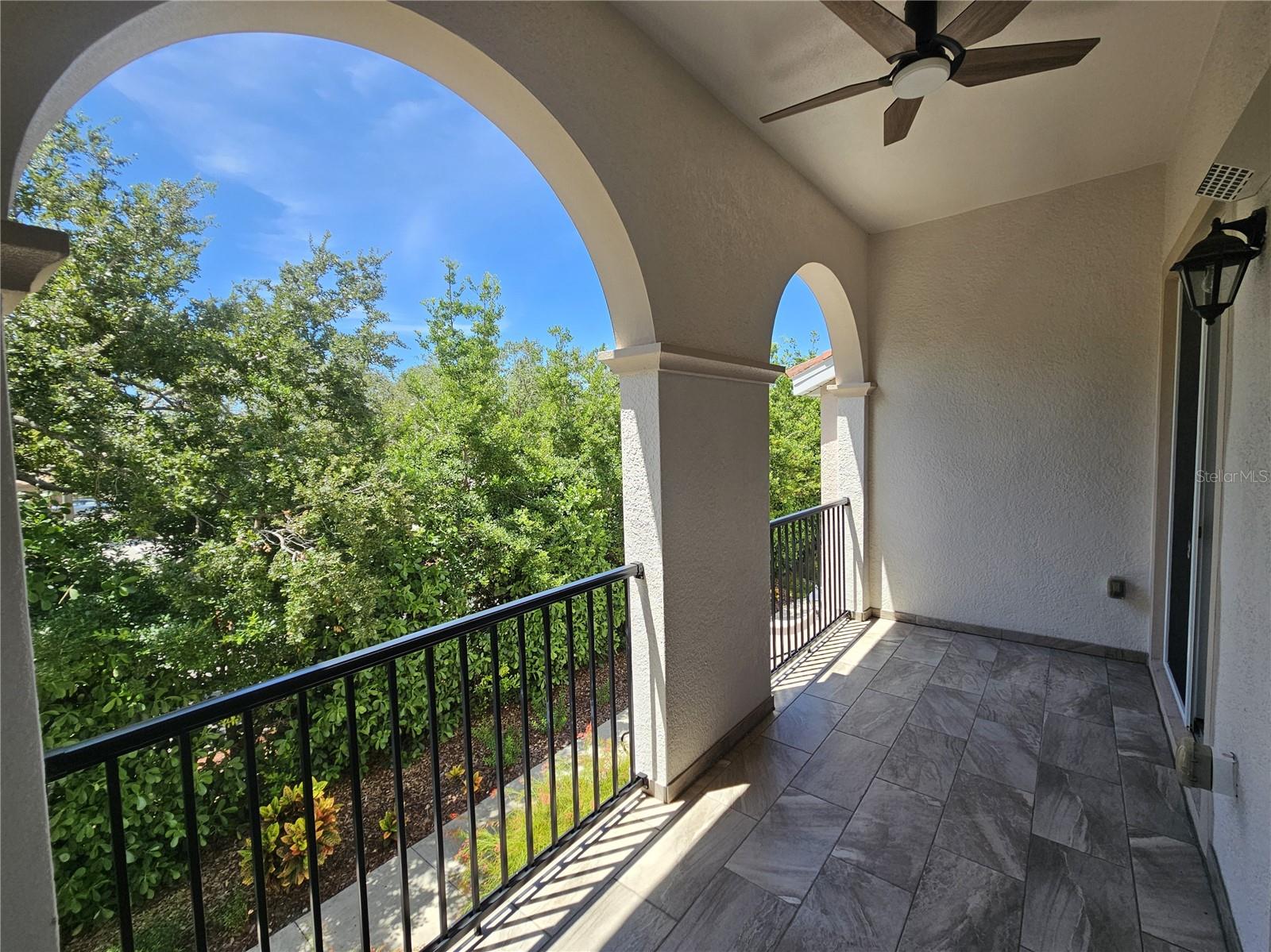 ISLAND COURT VENICE - Residential Lease