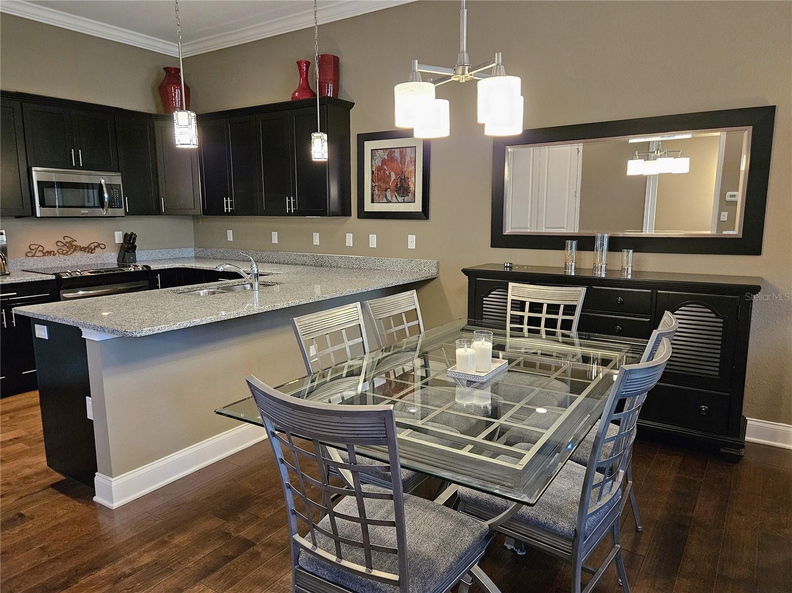 ISLAND COURT VENICE - Residential Lease