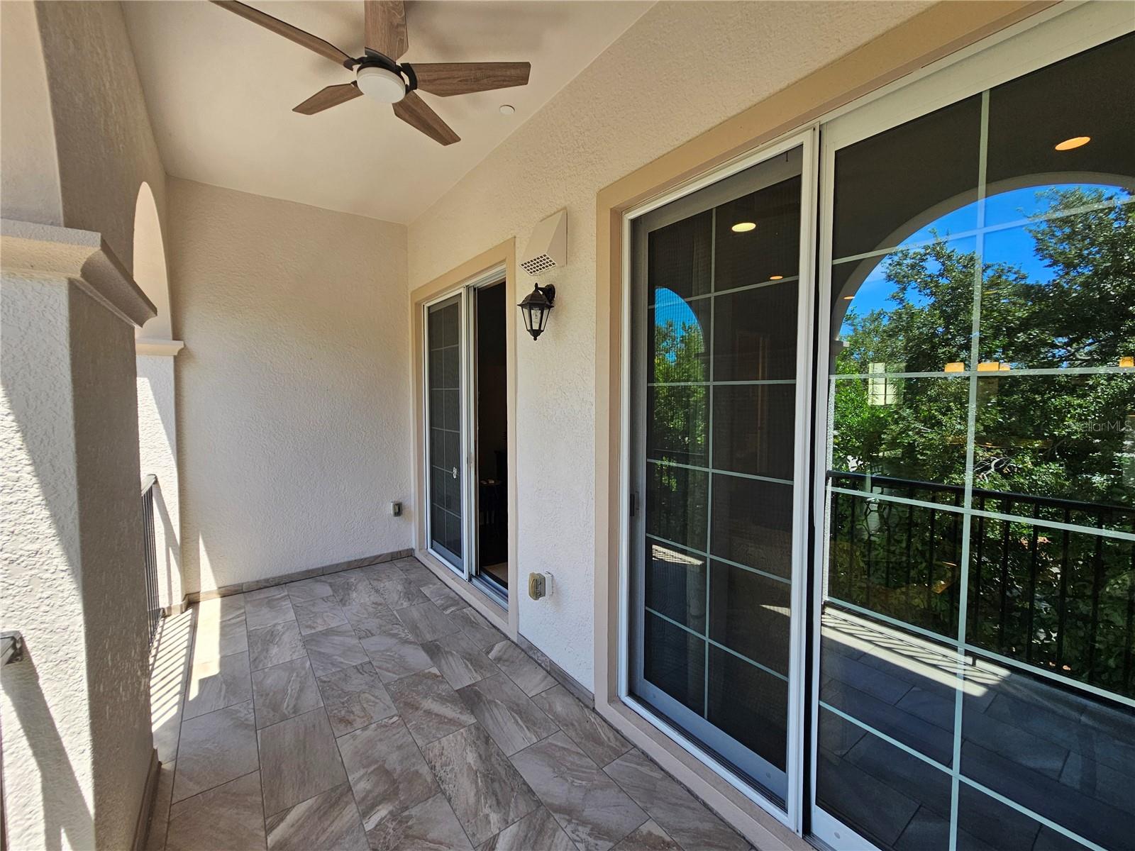 ISLAND COURT VENICE - Residential Lease
