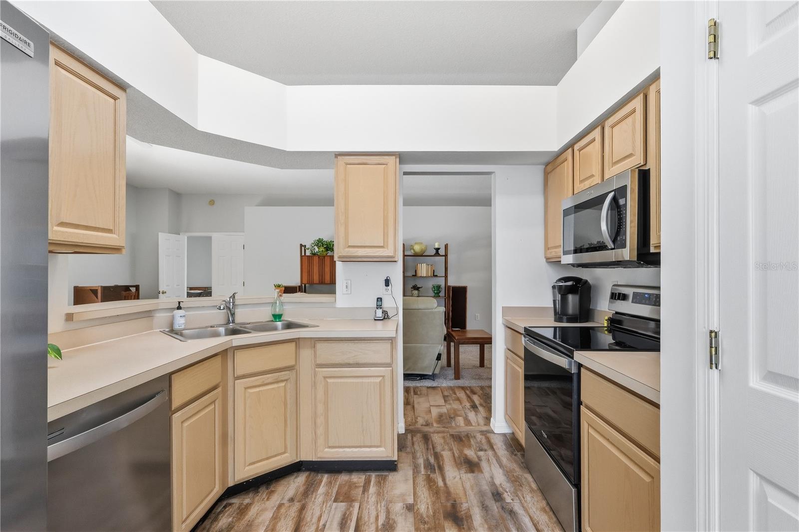 TAMPA BAY GOLF AND TENNIS CLUB - Residential