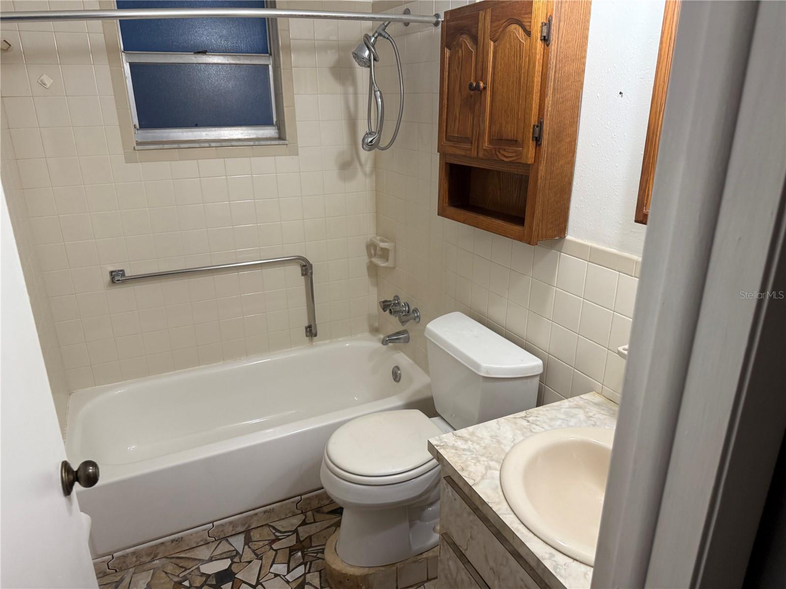 BEACON WOODS GOLF COUNTRY - Residential