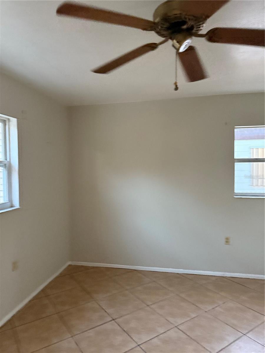 BEACON WOODS GOLF COUNTRY - Residential