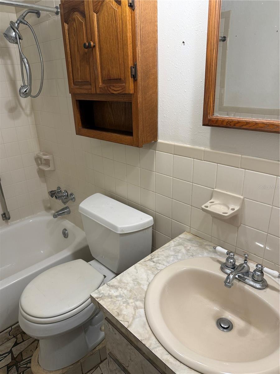 BEACON WOODS GOLF COUNTRY - Residential