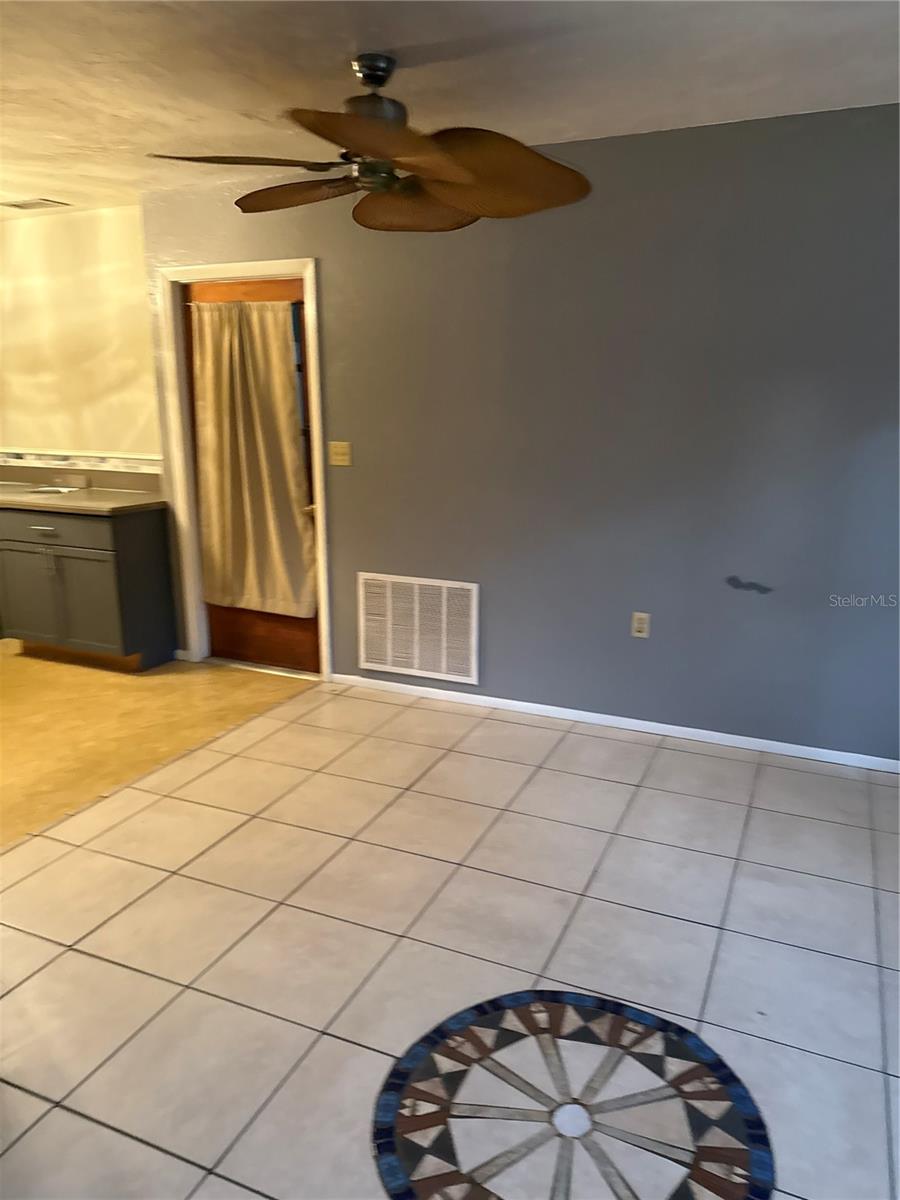 BEACON WOODS GOLF COUNTRY - Residential