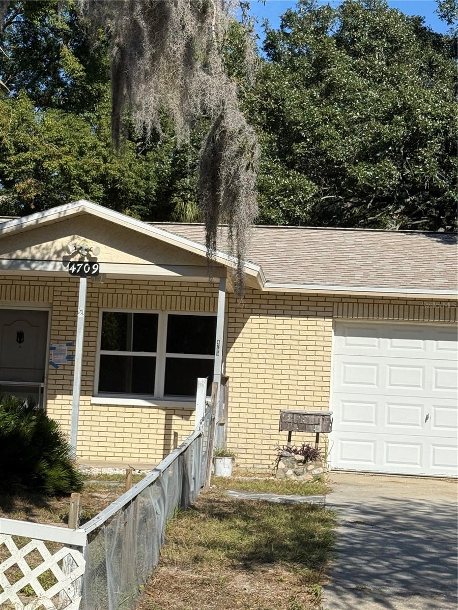 BEACON WOODS GOLF COUNTRY - Residential