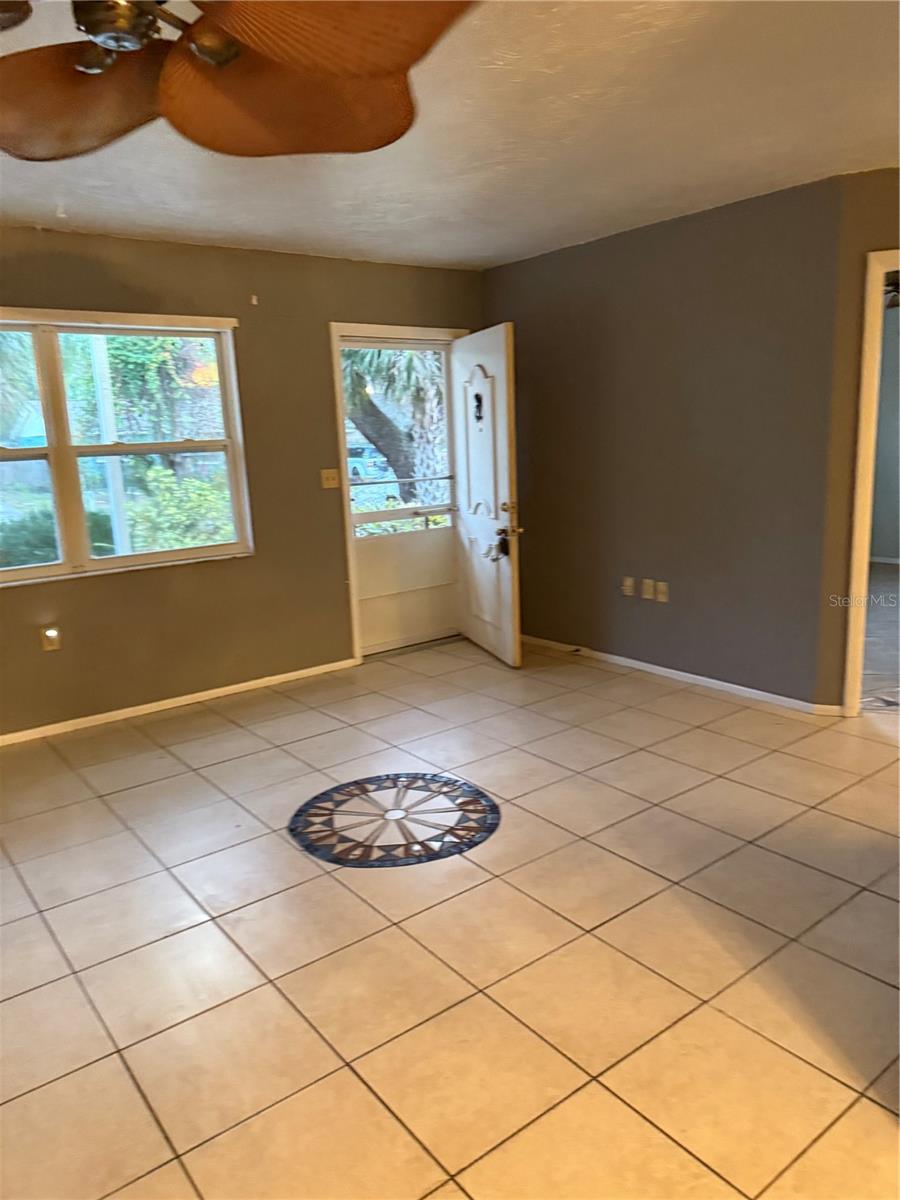 BEACON WOODS GOLF COUNTRY - Residential