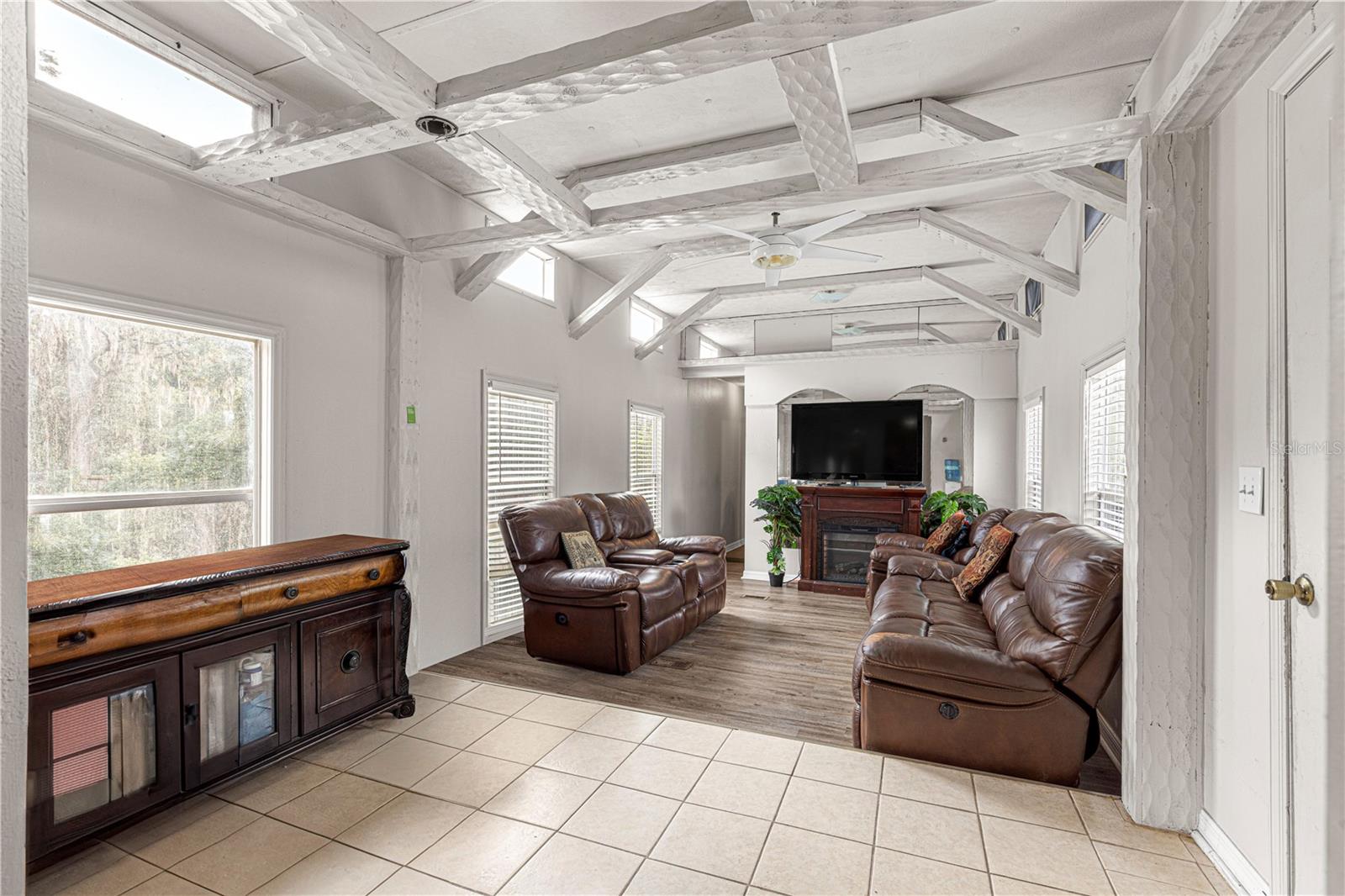 BIG RIDGE ACRES CANAL SITES - Residential