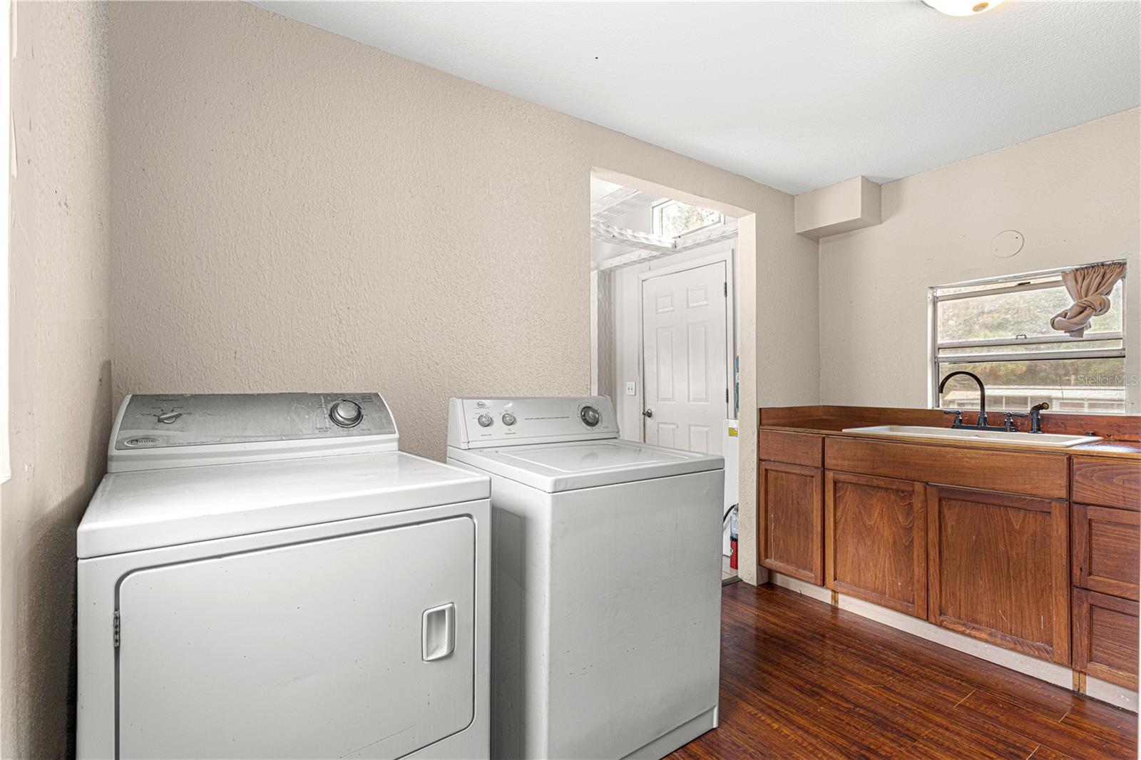 BIG RIDGE ACRES CANAL SITES - Residential