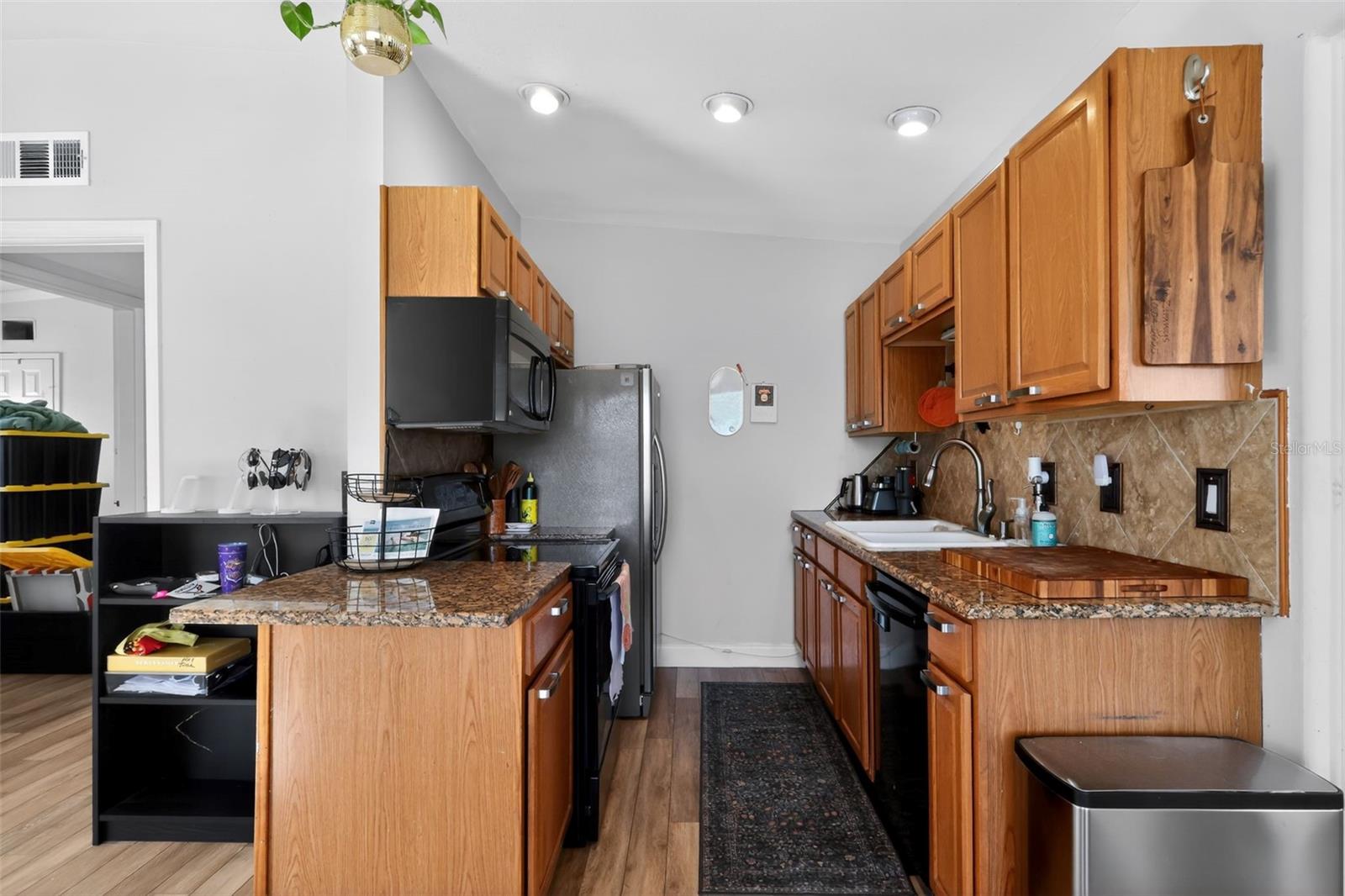 SUNSHINE GARDENS 1ST ADD - Residential