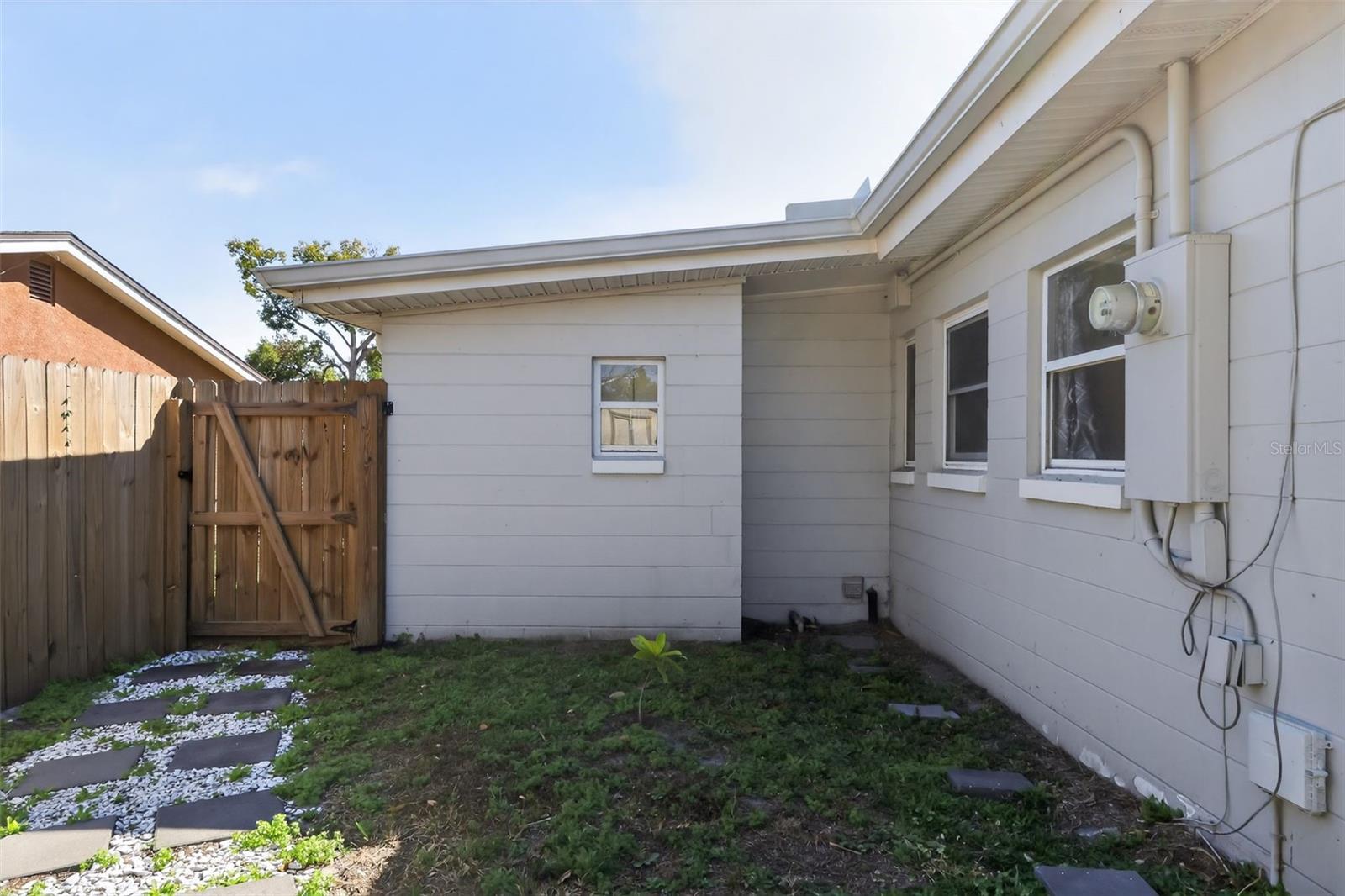 SUNSHINE GARDENS 1ST ADD - Residential