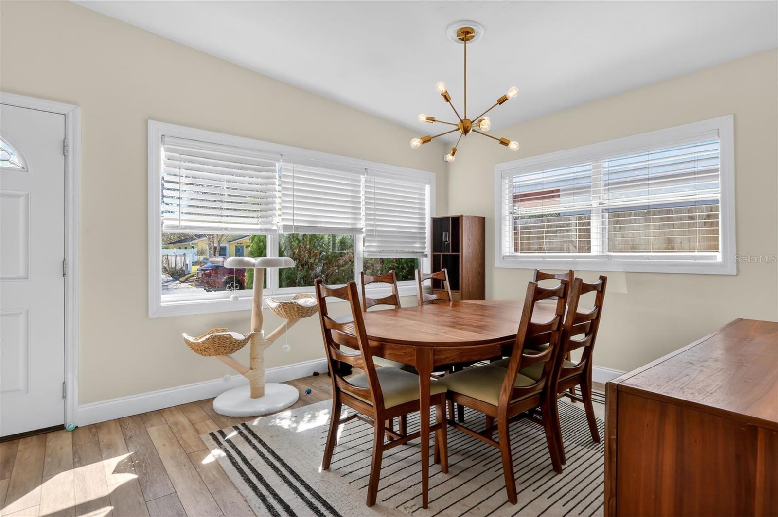 SUNSHINE GARDENS 1ST ADD - Residential