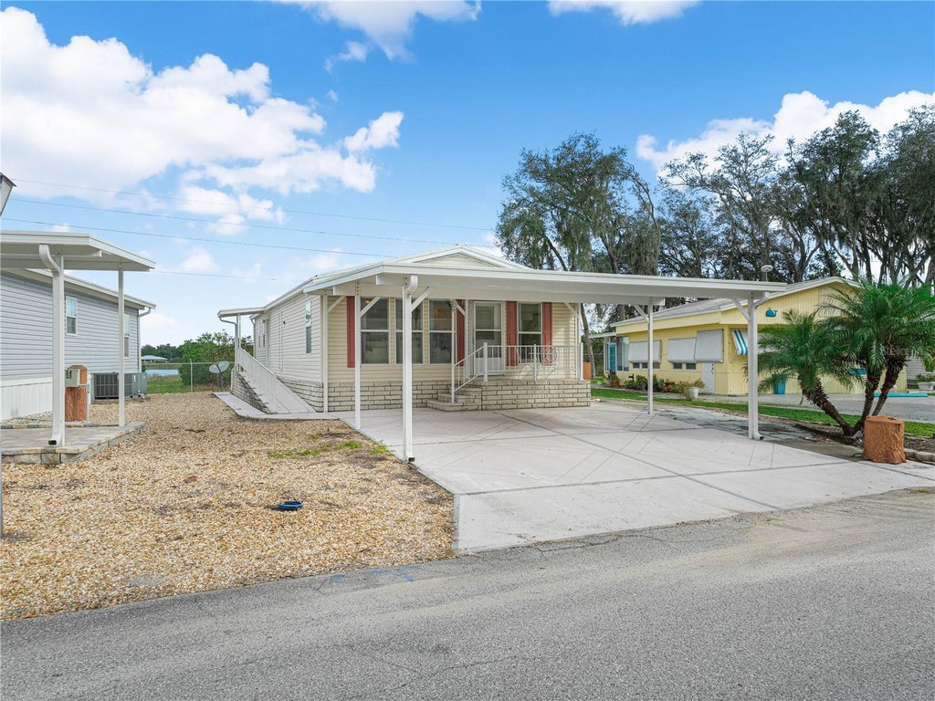 Photo of 58 Silversides Street, Lake Wales, FL 33898 (MLS # K4903891)