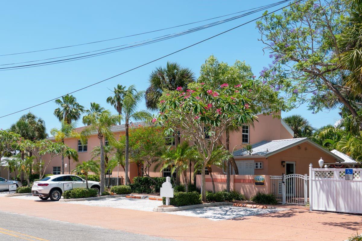 POINT OF ROCKS TERRACE - Residential Income