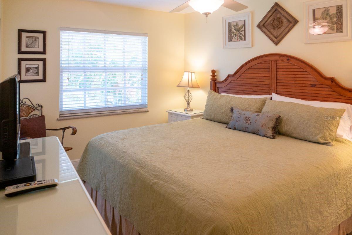 POINT OF ROCKS TERRACE - Residential Income