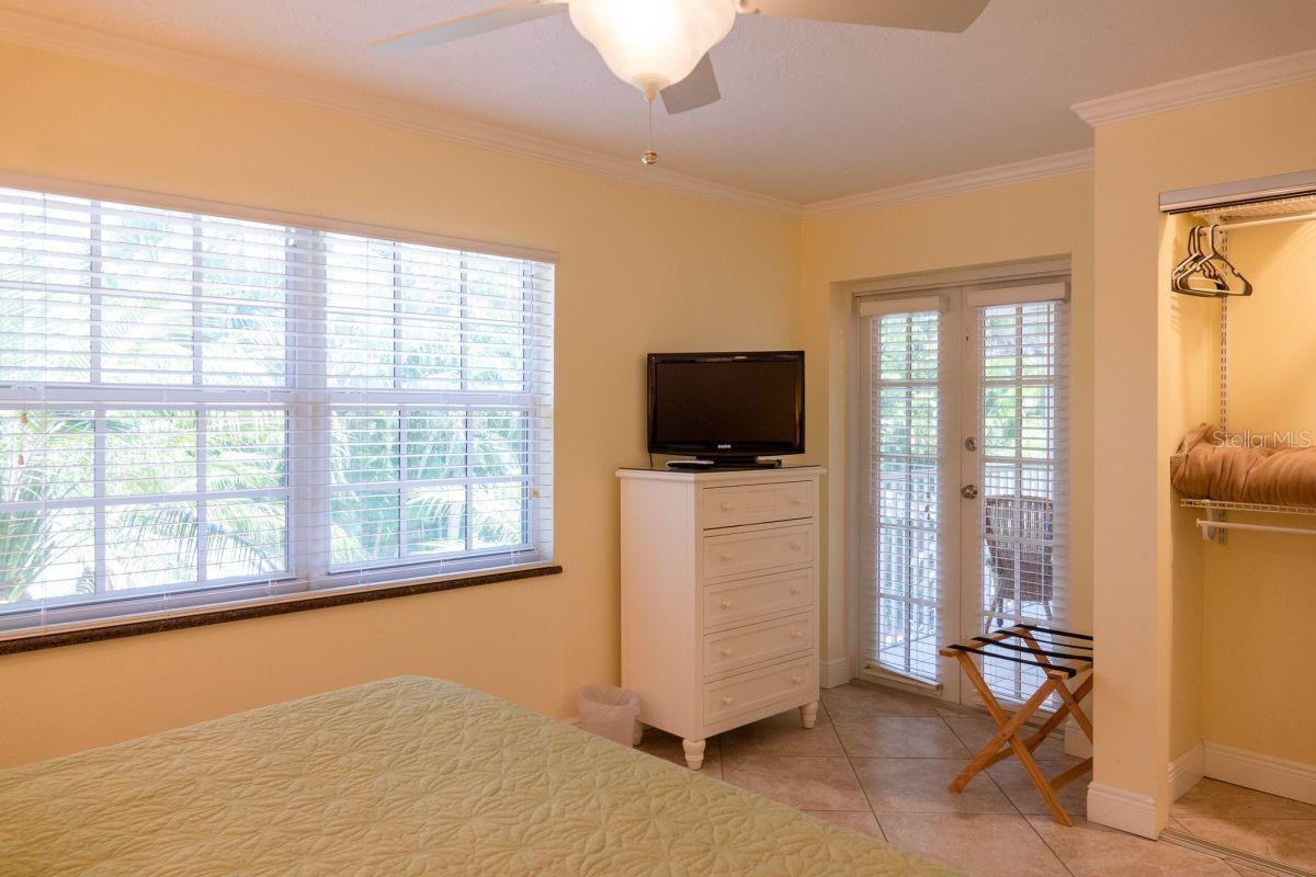 POINT OF ROCKS TERRACE - Residential Income