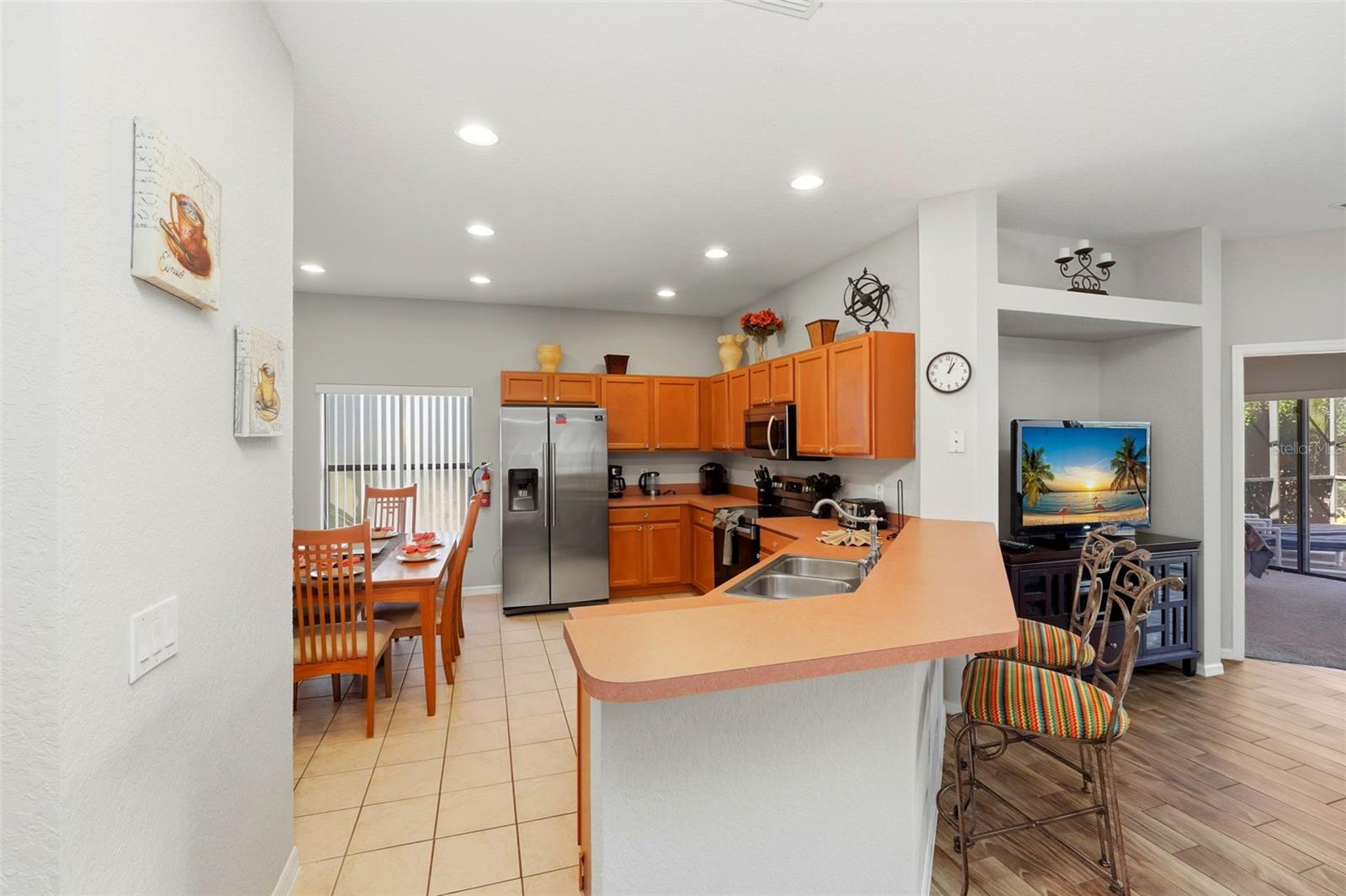 HIGH GROVE UN #2 - Residential