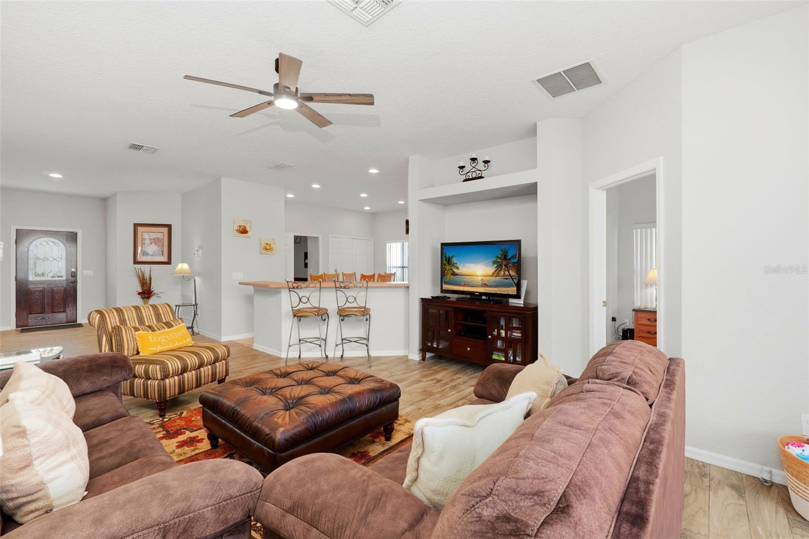 HIGH GROVE UN #2 - Residential