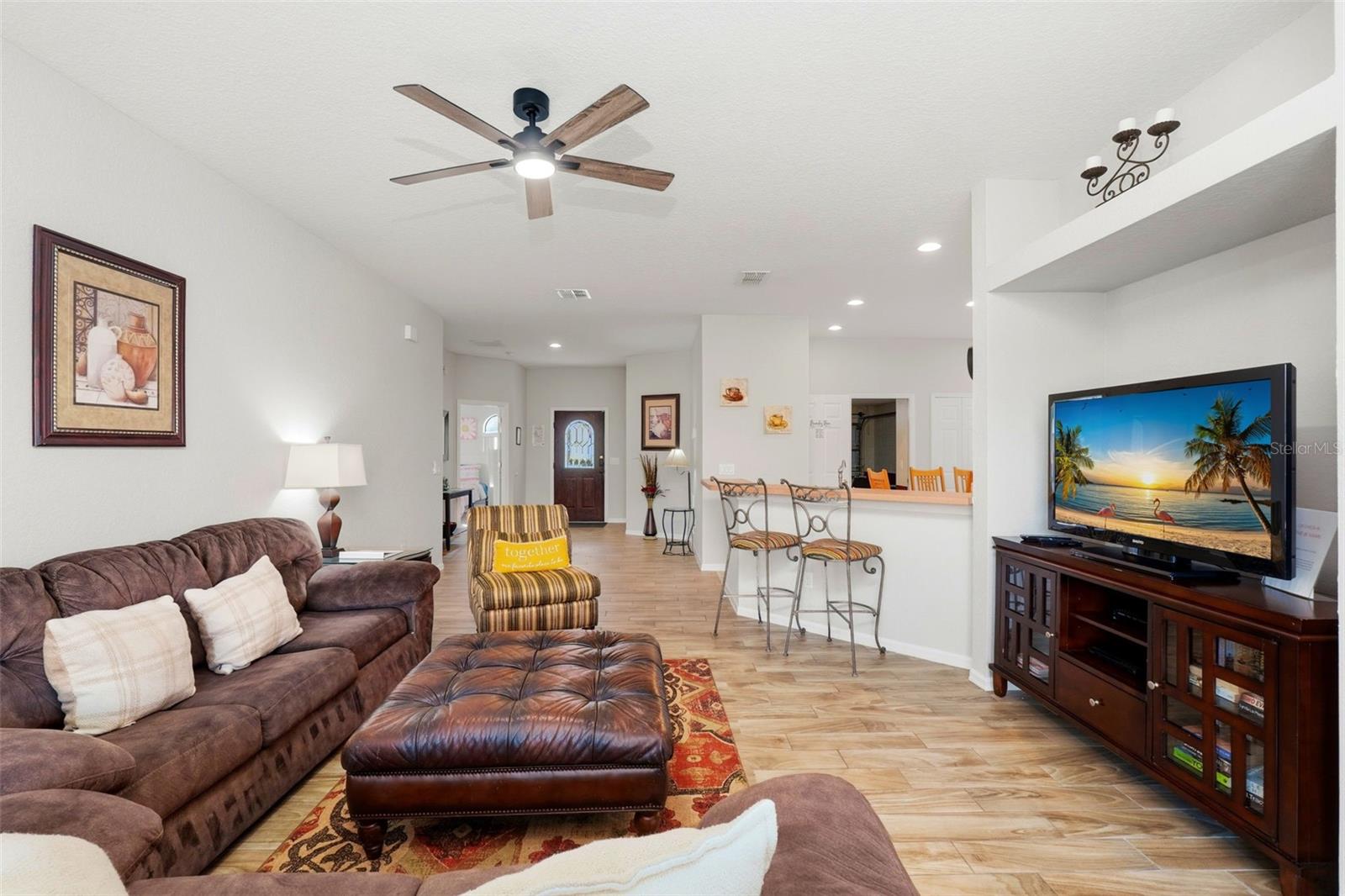 HIGH GROVE UN #2 - Residential