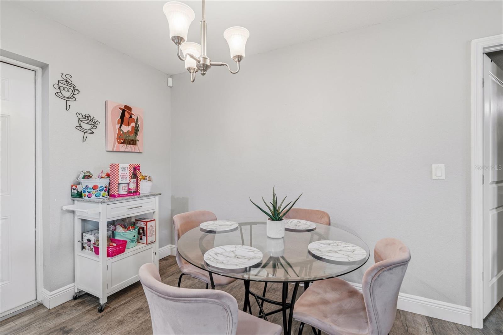 ROYAL HOWARD SUB - Residential