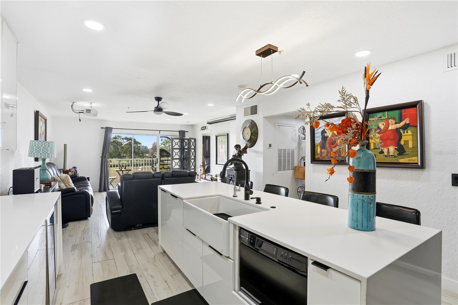 AUDUBON VLS/HUNTERS CRK CONDO - Residential