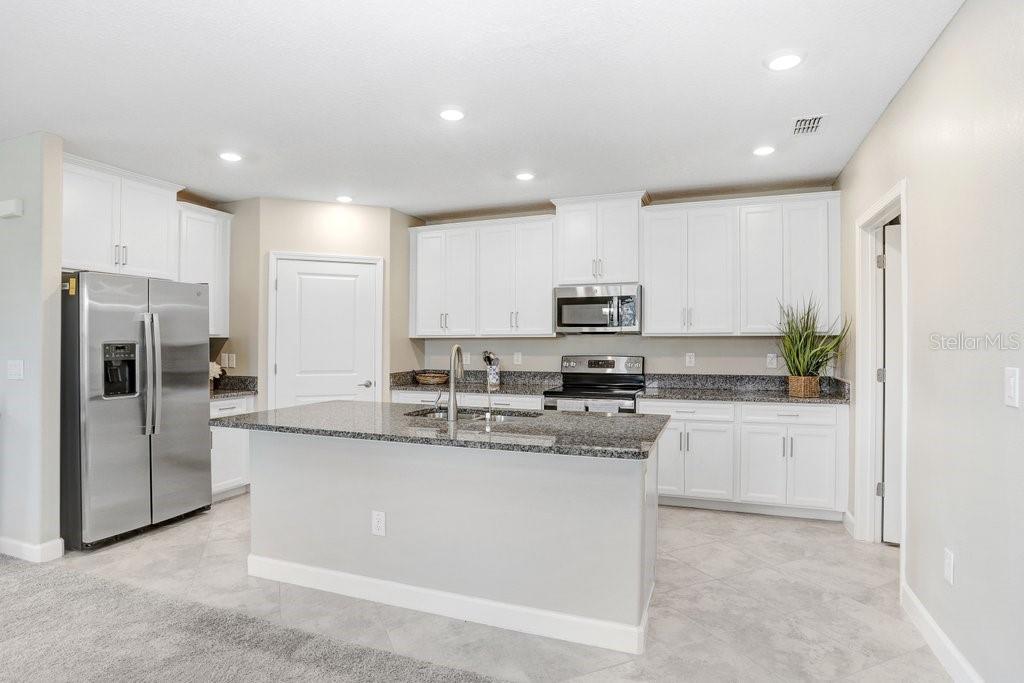 MIRADA ACTIVE ADULT PH 1E - Residential