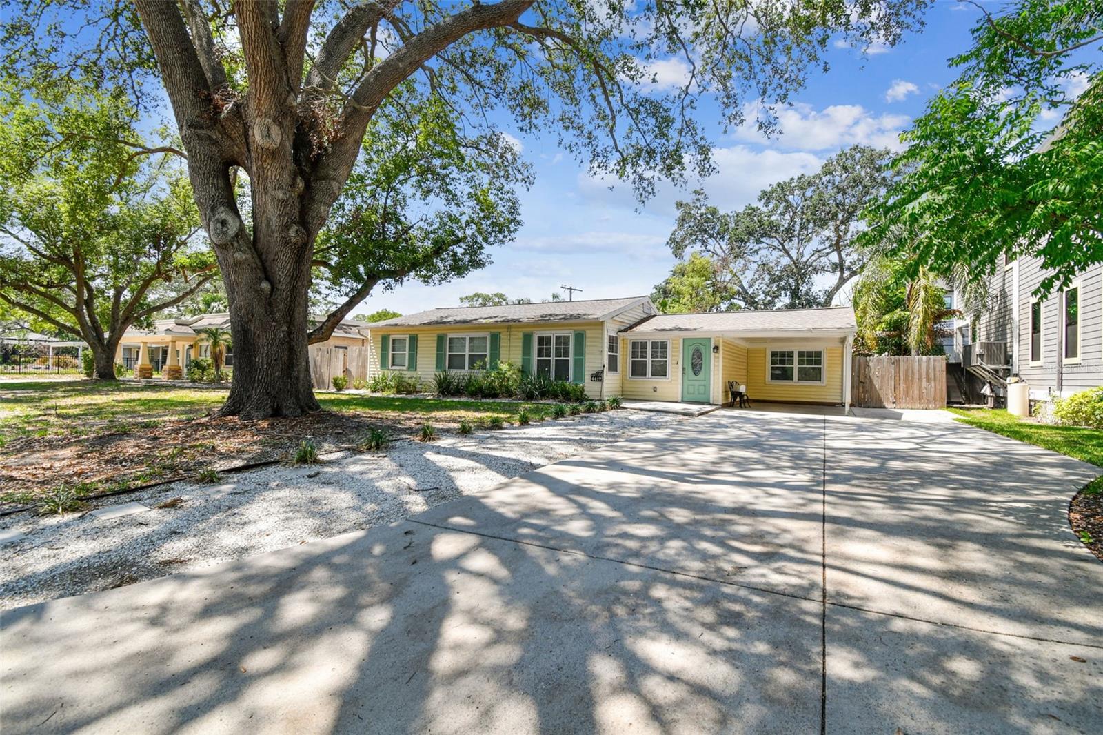 4417 W EL PRADO BOULEVARD