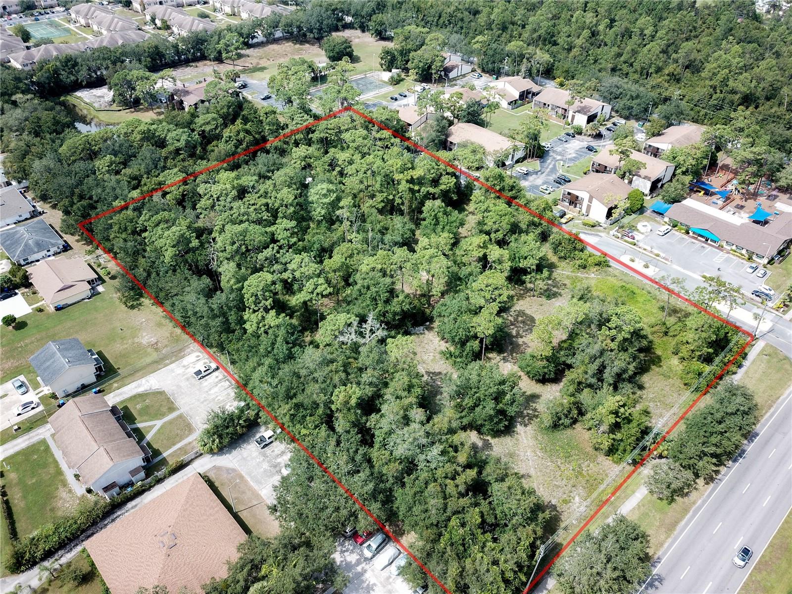 Developers and Investors take notice! Prime development property in the City of Kissimmee consisting of 4.73 acres of high and dry land. Currently zoned RC-1 (multi-family medium density residential) which allows up to 20 units per acre, the site has sewer and water in the direct vicinity and has 330 feet of frontage on N John Young Parkway. Located in a fantastic growth area in between the Osceola Parkway and Highway 192 this is a rare opportunity. The property has great highway access to the Osceola Parkway and Florida Turnpike and is just minutes to The Loop shopping center, downtown Kissimmee, the NeoCity Technology District, Walt Disney World and all the Central Florida attractions.