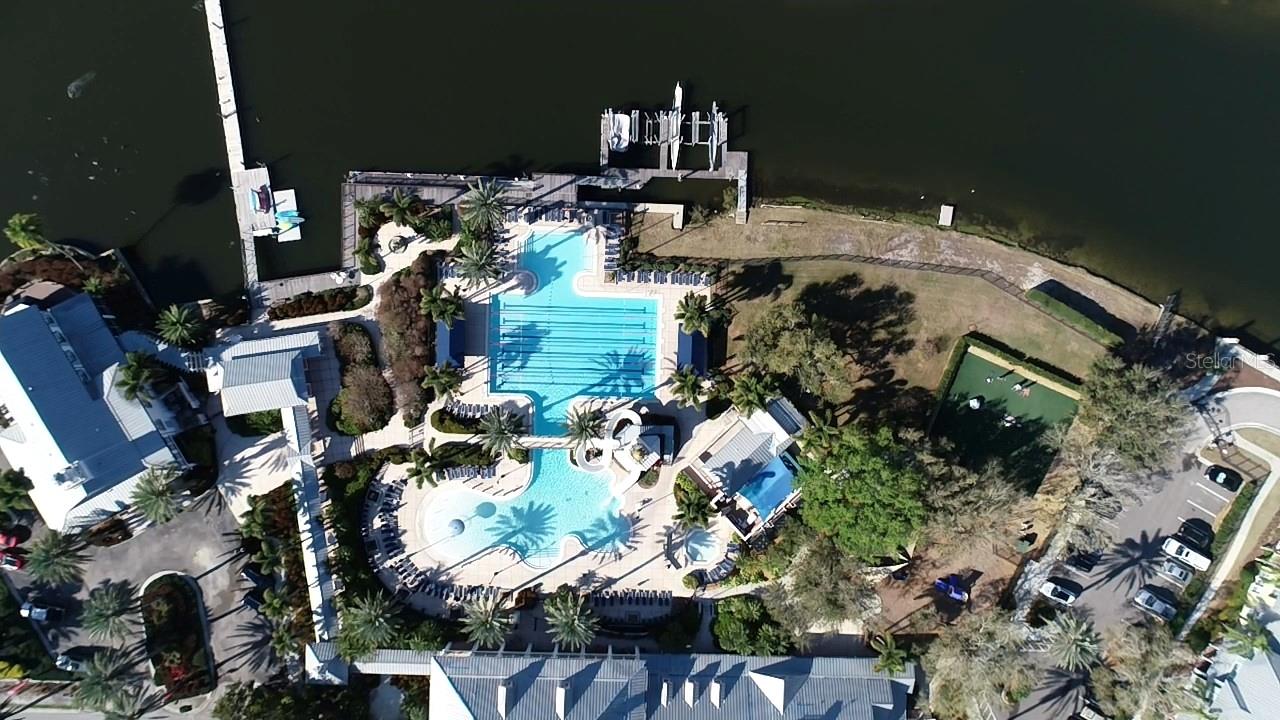 TOWNHOMES AT COMPASS POINTE - Residential