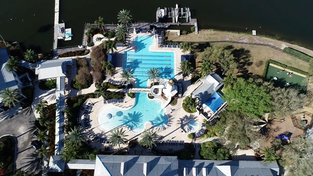 TOWNHOMES AT COMPASS POINTE - Residential