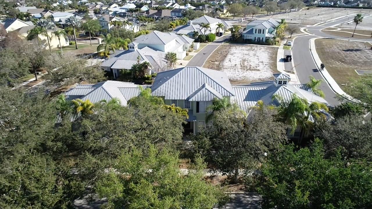 TOWNHOMES AT COMPASS POINTE - Residential