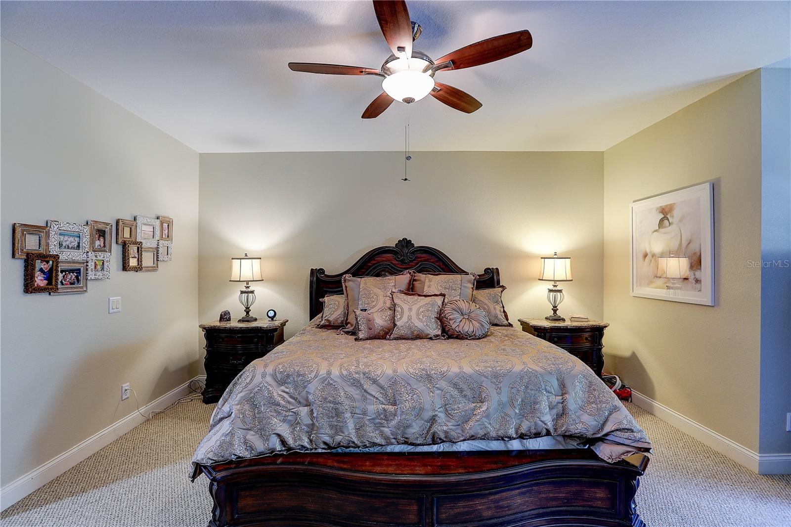 TOWNHOMES AT COMPASS POINTE - Residential