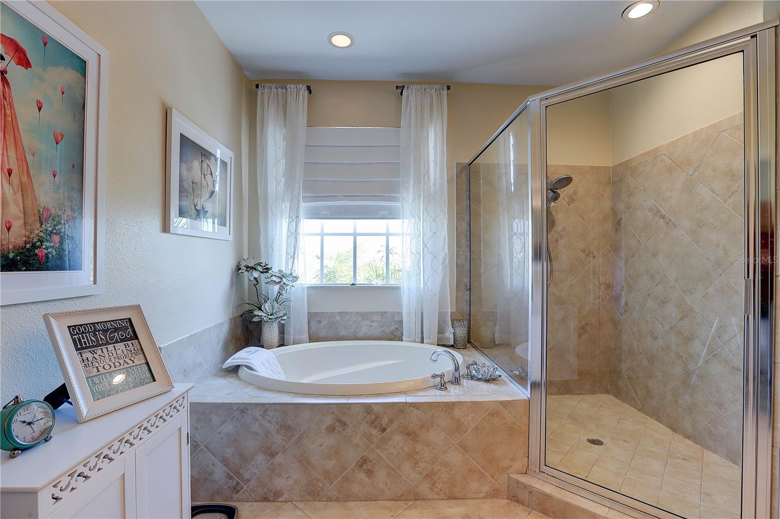 TOWNHOMES AT COMPASS POINTE - Residential