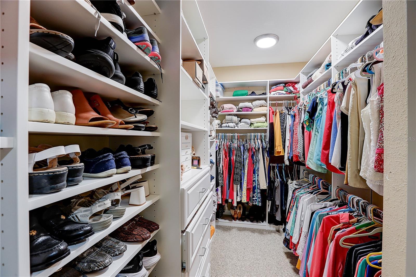 TOWNHOMES AT COMPASS POINTE - Residential